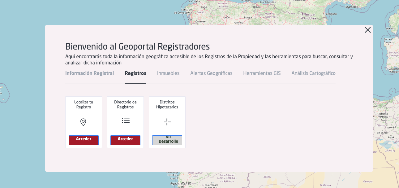 Para la consulta presencial, solo se necesita pedir cita previa a través del portal, donde se proporciona toda la información geográfica sobre las sedes de los Registros de la Propiedad de nuestro interés. De esta forma, directamente en las oficinas se puede solicitar el Certificado Registral